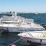 Kaikanten Rorbuer - 3* Røst